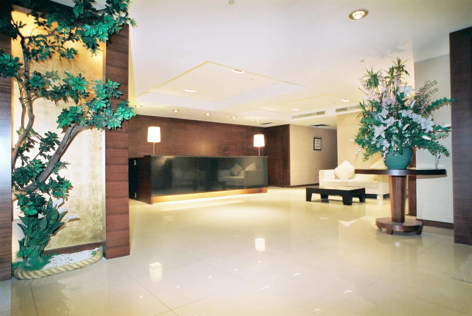 中和 全家旅店酒店 外观 照片